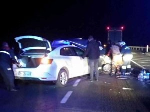 Samsun’da Otomobil Hafif Ticari Araç ile Çarpıştı: 2 Ölü, 5 Yaralı
