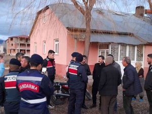 Bayburt’ta 2 Gündür Kayıp Aranan Genç Samanlıkta Bulundu