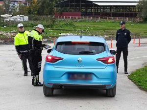 Samsun’da 2 Bin 275 Araç Ve Sürücüye Ceza, 143 Araca Trafikten Men
