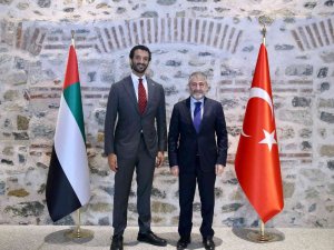 Hazine Ve Maliye Bakanı Nebati, Bae Ekonomi Bakanı İle Görüştü