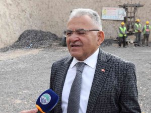 Başkan Büyükkılıç, Yapımı Devam Eden Kayadan Oyma Müzeyi İnceledi