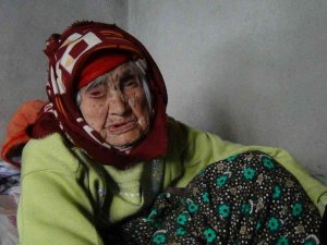 Bir Asrı Geride Bırakmıştı: Iraz Nine 103 Yaşında Hayatını Kaybetti
