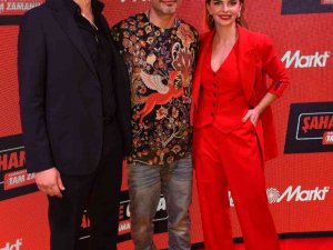 Mediamarkt Mağazasında Sürpriz Rap Performansı