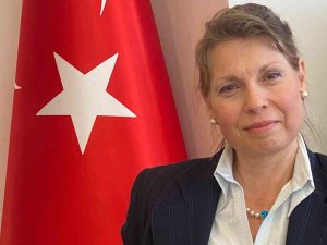 Osmanlı Ocakları Genel Başkan Başdanışmanı Derun Ülgen’den Konya’daki Köpek Katliamına Tepki