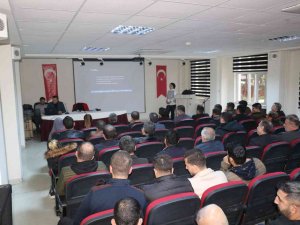 Cizre’de Eğitim Kurumlarındaki Personele Hijyen Eğitimi