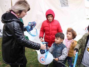 Çocuklar Deprem Korkusunu Bir An Olsa Unuttu
