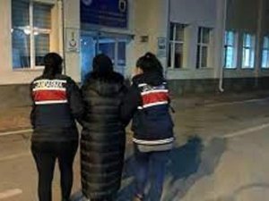 Hırsızlık Suçundan Aranan Şahıs Yakalandı