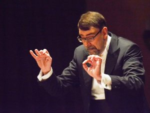 Çukurova Devlet Senfoni Orkestrası İki Yıldızı Ağırlıyor