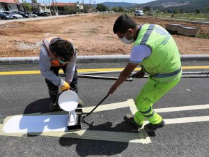 Büyükşehir’den 8 Bin Km Yol Çizgi Çalışması