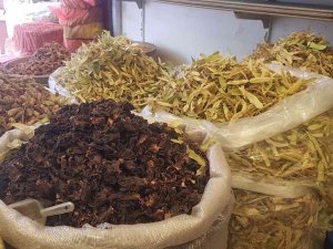 Kilosu 250 İle 400 Lira Arasında Değişen Ihlamur Vatandaşların Vazgeçilmezi Oldu