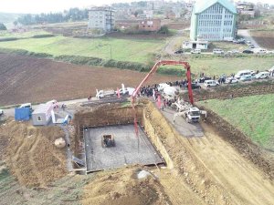 İ̇lkadım’da Kimse ‘Kimsesiz’ Kalmayacak