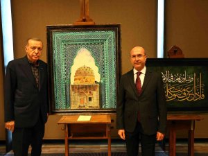 Başkanı Pekyatırmacı’dan Başkan Erdoğan’a Eser Takdimi