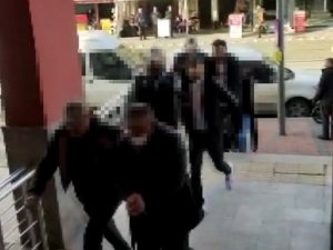 Kocaeli’nde Terör Propagandası Yapan 10 Kişi Tutuklandı