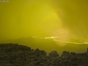 Hawaii’deki Mauna Loa Yanardağı’nda Patlama