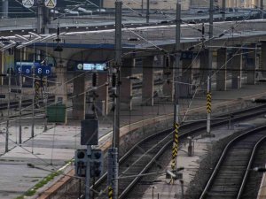 Avusturya’da Demiryolu İşçileri Greve Gitti