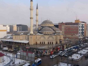 Yüksekovalılar İl Müjdesini Bekliyor