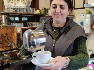 Manda Sütünden Salep Yaptı, Çok Talep Görüyor