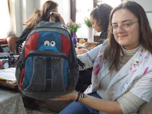 Atmaya Kıyamadıkları Eşyaları Günümüze Uyarlayarak Geri Dönüşüme Kazandırıyorlar