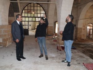 Hani’de Tarihi Ulu Caminin Restorasyon Çalışmaları Başladı