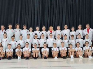 Balkan Şampiyonasına Damga Vuran Minikler Yeni Madalyalar Peşinde