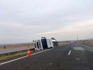 Cizre-nusaybin Karayolunda Trafik Kazası: 1 Yaralı