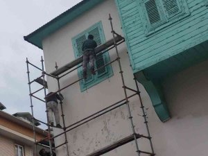 Üç Katlı Eve İskele Kuran İki İşçi Canını Hiçe Saydı