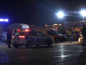 Yalova’da Tabancalı Bıçaklı Kavga: 1 Yaralı