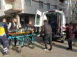Otomobil İle Motosiklet Çarpıştı: 1 Yaralı