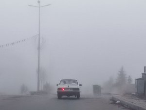 Çekerek’te Sis Nedeniyle Görüş Mesafesi 15 Metreye Düştü