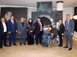 Engelliler Yararına Düzenlenecek Futbol Maçına Davet Ettiler