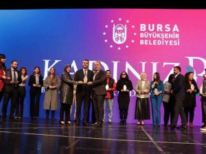 Sağlık Çalışanları Da ’Kadın Kulübü’ne Destek Oldu