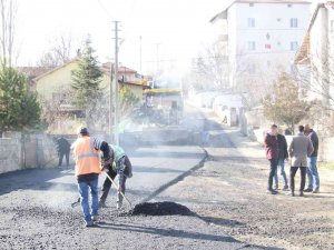 Bünyan’da Asfalt Çalışmaları Sokaklarda Devam Ediyor