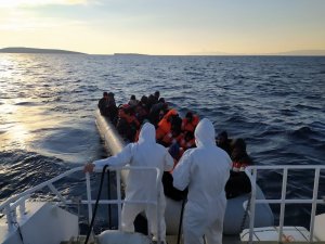 Ayvalık Açıklarında 41 Düzensiz Göçmen Yakalandı