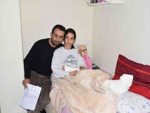 (Düzeltme) Anne Ve Kızına Çarpıp Kaçan Vicdansız Sürücü Önce Serbest Kaldı, Anne Ölünce Tutuklandı