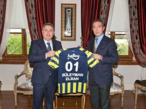 Ali Koç’tan Vali Elban’a Fenerbahçe Forması