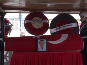 Eyüpsultan’da Kazada Hayatını Kaybeden Polis Memuru Son Yolculuğuna Uğurlandı