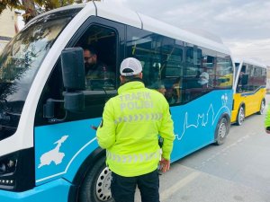 Van’da 20 Araç Trafikten Men Edildi