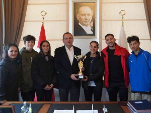 Ayvalıklı Atletler Türkiye Şampiyonası Öncesinde Buluştu