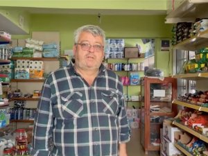 Karnı Acıkan Tilki Markete Girip Tavuk Aradı