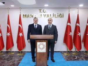 Eski Bakan Eroğlu: "Şanlıurfa’dan Mardin’e Kadar Dünyanın En Büyük Suni Kanalını İnşa Ettik, Süveyş’ten Daha Büyük"