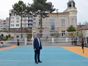 Bulgaristan’daki Osmanlı Mektebine Osmangazi Hizmeti