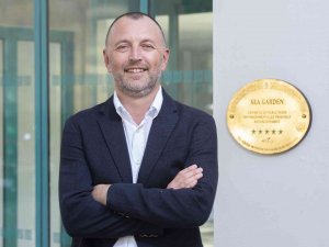 Otel Çalışanlarına Kariyer Gelişimi Fırsatı