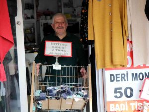 Kış Günü Yürekleri Ve Ayakları Isıtan Hareket