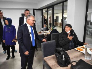 Hasta Yakınlarına 5 Yıldızlı Otel Konforunda Hizmet: Hasta Ve Hasta Yakınları Misafirhanesi