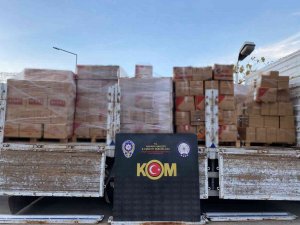 Ankara‘da Sahte İçki Yapımında Kullanılan 7 Ton Etil Alkol Ele Geçirildi
