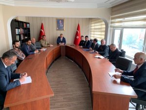 Susuz Kaymakamı Şube Müdürleriyle Buluştu