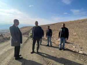Kağızman’da Yol Çalışmaları Sürüyor