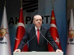 Cumhurbaşkanı Erdoğan: "Terör Örgütünün Güdümündeki Partiyi Kollayan, Masanın Etrafındakilere Gülücük Dağıtan Ucube Bir Teklif Çıkarttılar”