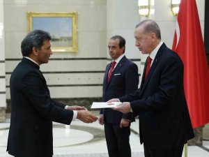 Cumhurbaşkanı Erdoğan, Hindistan Büyükelçisi Paul’u Kabul Etti