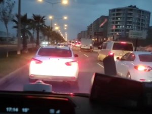 Mardin’de Duyarsız Sürücü Siren Çalan Ambulansa Yol Vermedi